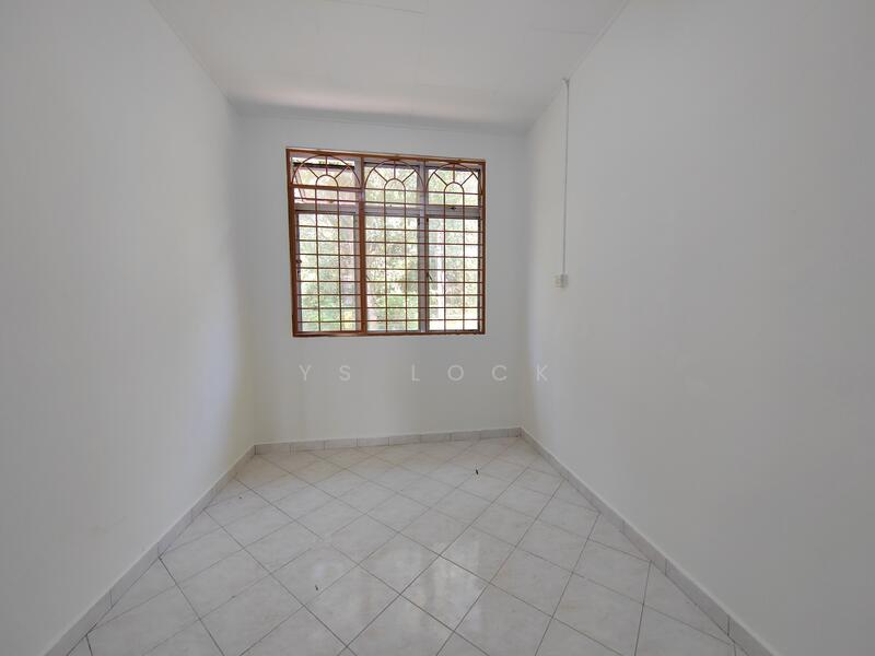 Tanah Kediaman untuk Disewa di Taman Seremban Jaya (Rantau) - YS Lock - Interior - PropertyGuru.com.my