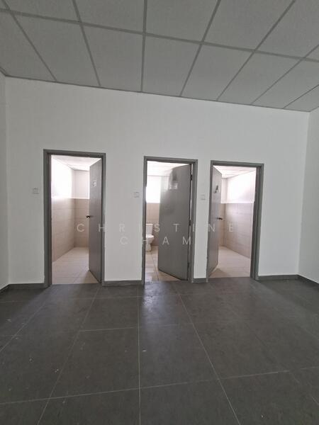 Detached Factory for Sale in Taman Perindustrian Kota Tinggi (Kota Tinggi) - Christine Cham - Bathroom - PropertyGuru.com.my