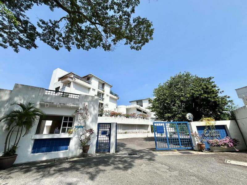 Untuk Dijual - Enau Court