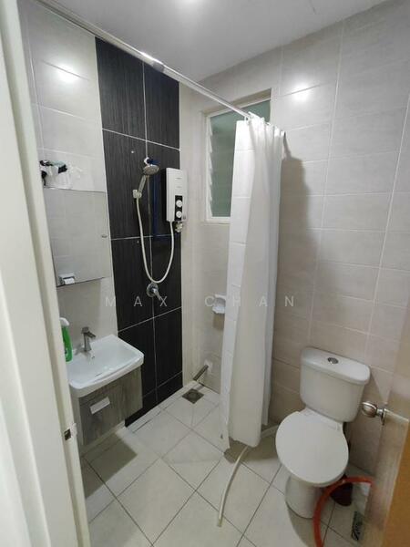 Common Bathroom