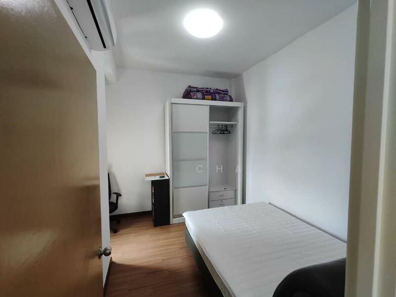 Medium room