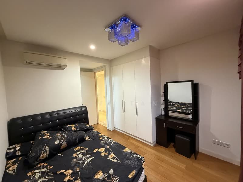 Condominium for Sale at 6 CapSquare - Jeff Tan - Bedroom - PropertyGuru.com.my