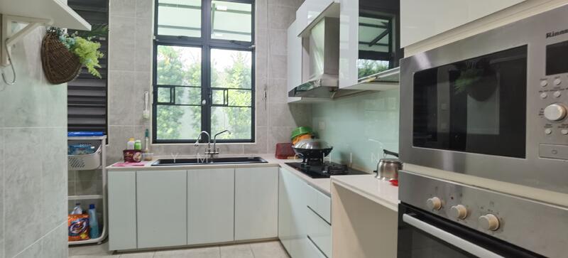 Dry Kitchen