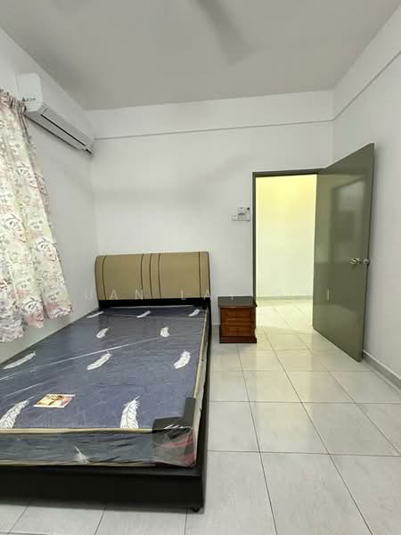 Apartment for Rent at The Rise Collection 3 - Suan Lay Ooi - Bedroom - PropertyGuru.com.my