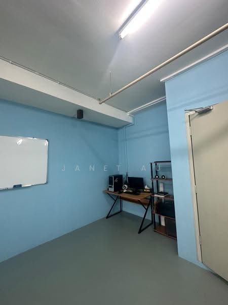 Shop / Office untuk Disewa di Seri Kembangan (Selangor) - Janet Au - Study - PropertyGuru.com.my