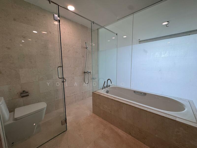 Condominium for Sale at Brunsfield EmbassyView - Yoland Woon - Master Bathroom - PropertyGuru.com.my
