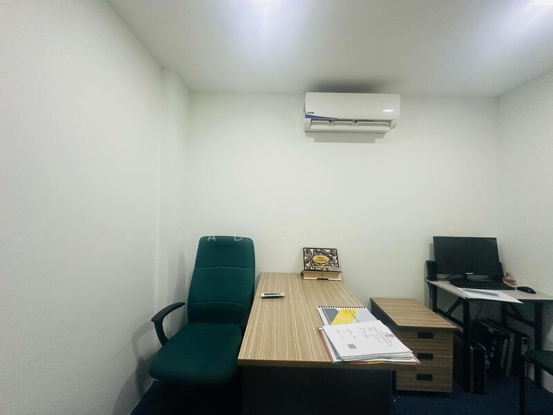 Untuk Dijual - Ostia Bangi Business Avenue