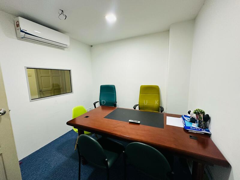 Untuk Dijual - Ostia Bangi Business Avenue