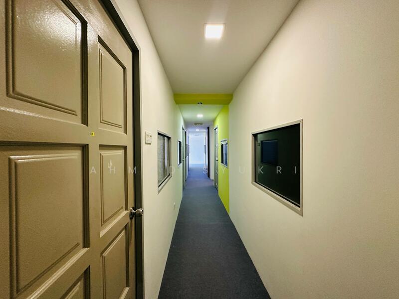 Untuk Dijual - Ostia Bangi Business Avenue