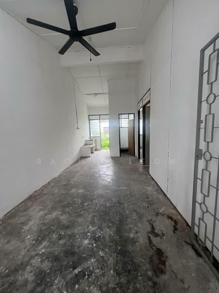 Rumah Teres 1 Tingkat untuk Dijual di Taman Tas (Kuantan) - Rachel Leow - PropertyGuru.com.my