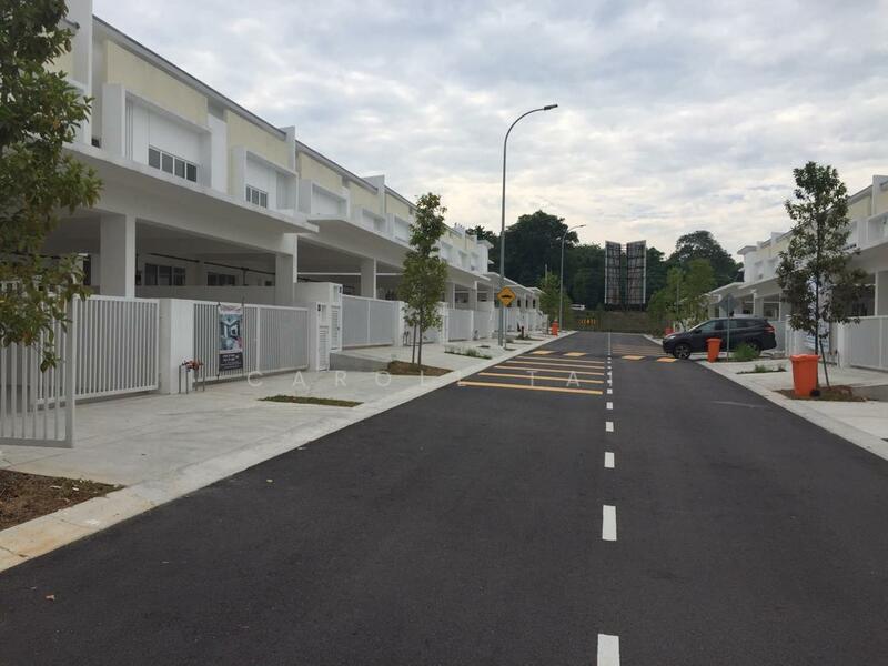 Terraced House for Sale in Bandar Sri Sendayan (Negeri Sembilan) - Caroll Tai - Exterior - PropertyGuru.com.my