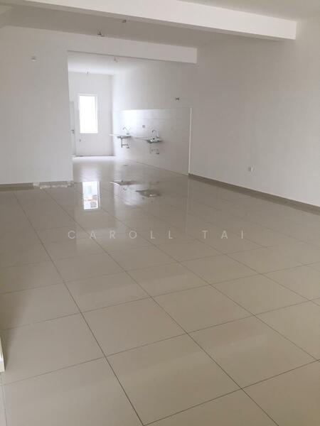 Terraced House for Sale in Bandar Sri Sendayan (Negeri Sembilan) - Caroll Tai - Kitchen - PropertyGuru.com.my