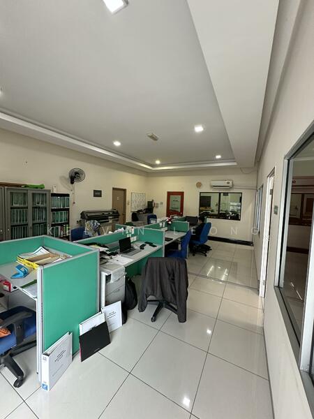 Semi-D Factory for Sale in Hi-Tech Industrial Park (Semenyih) - Kelvin Leong - Office - PropertyGuru.com.my