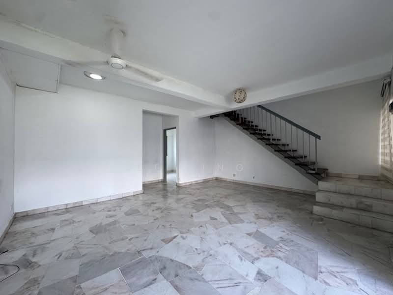 2-storey Terraced House for Sale in Pjs 7 (Sunway) - EE Ling - Living Room - PropertyGuru.com.my