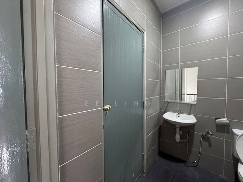 2-storey Terraced House for Sale in Pjs 7 (Sunway) - EE Ling - Bathroom - PropertyGuru.com.my
