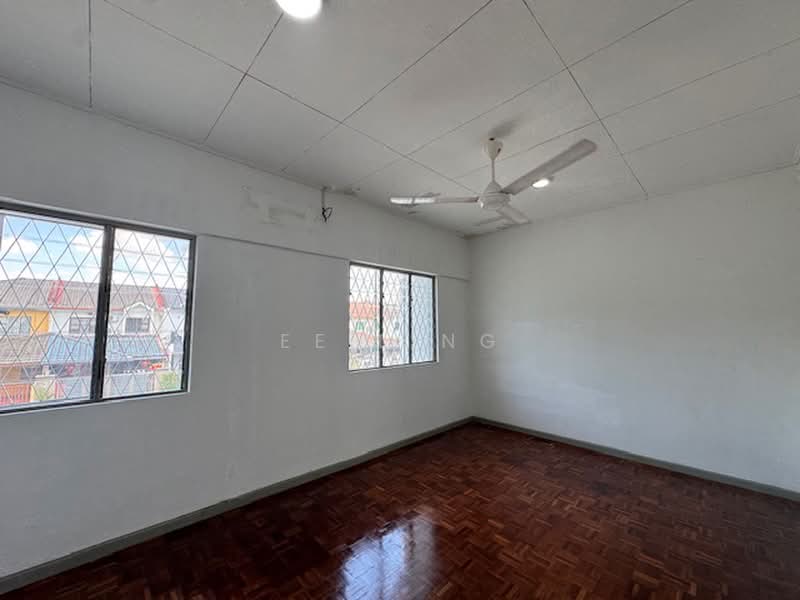 2-storey Terraced House for Sale in Pjs 7 (Sunway) - EE Ling - Bedroom - PropertyGuru.com.my