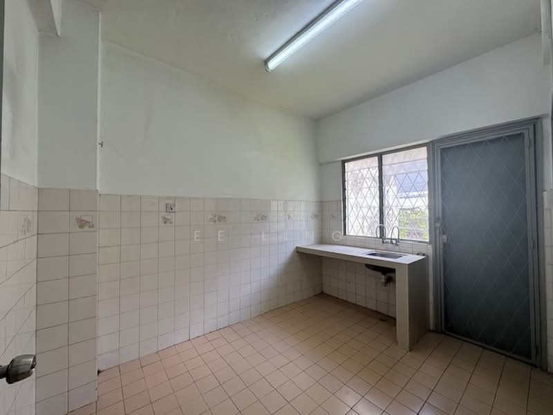 2-storey Terraced House for Sale in Pjs 7 (Sunway) - EE Ling - Kitchen - PropertyGuru.com.my