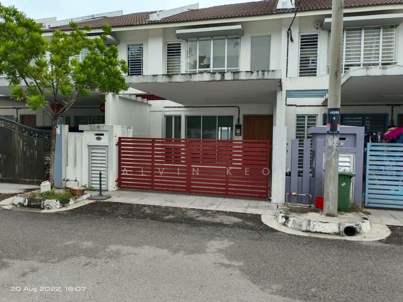 Rumah Teres 2-Tingkat untuk Dijual di Teluk Kumbar (Penang) - Calvin Keoh - Exterior - PropertyGuru.com.my
