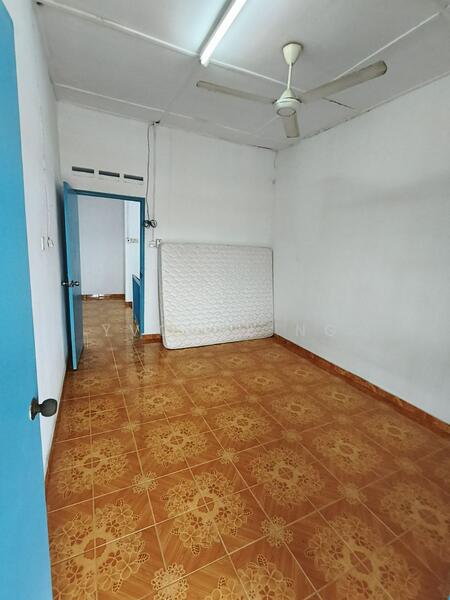 2-storey Terraced House for Rent in Taman Sentosa (Johor Bahru) - Yvonne Ng - Bedroom - PropertyGuru.com.my