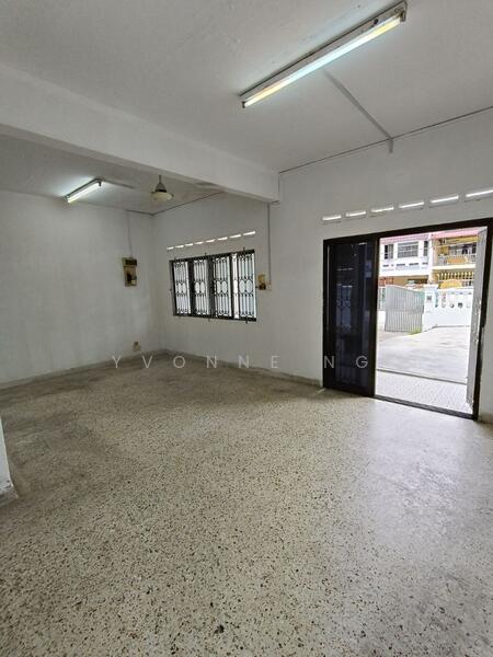 2-storey Terraced House for Rent in Taman Sentosa (Johor Bahru) - Yvonne Ng - Living Room - PropertyGuru.com.my