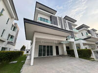 For Sale - Setia Alam Bukit Raja Klang 2.5 Storey Semi-D House For Sale.