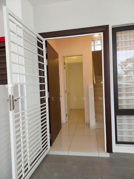 Rumah Bandar untuk Disewa di 16 Sierra (Puchong) - Zakee Chan - PropertyGuru.com.my