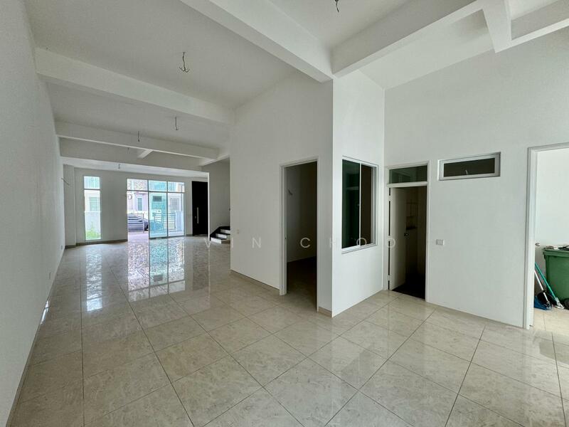 Rumah Teres untuk Dijual di Taman Jasa Intan (Bukit Mertajam) - Elvin Choo - Living Room - PropertyGuru.com.my