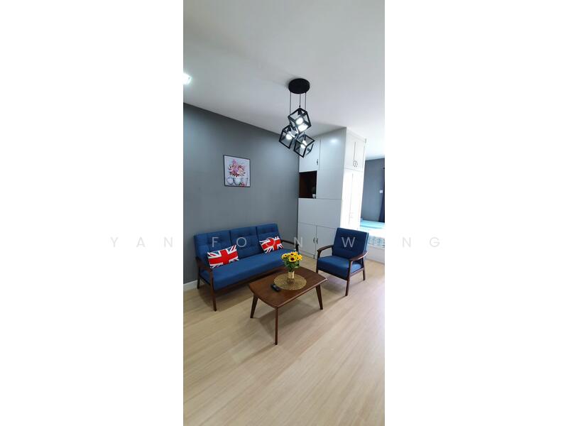 Servis Apartment untuk Dijual di Champs Elysees - Yan Foon Wong - Living Room - PropertyGuru.com.my