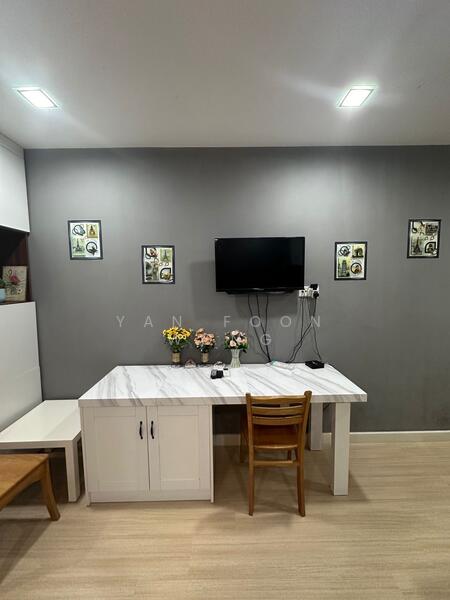 Servis Apartment untuk Dijual di Champs Elysees - Yan Foon Wong - Dining Room - PropertyGuru.com.my
