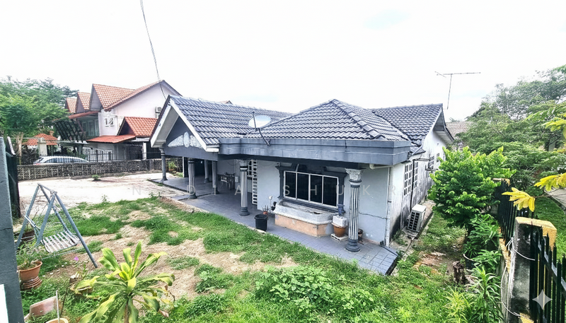 Rumah Banglo untuk Dijual di SS1 (Petaling Jaya) - Nadia Shukri - Exterior - PropertyGuru.com.my