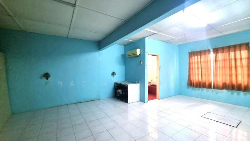 Rumah Banglo untuk Dijual di SS1 (Petaling Jaya) - Nadia Shukri - Living Room - PropertyGuru.com.my