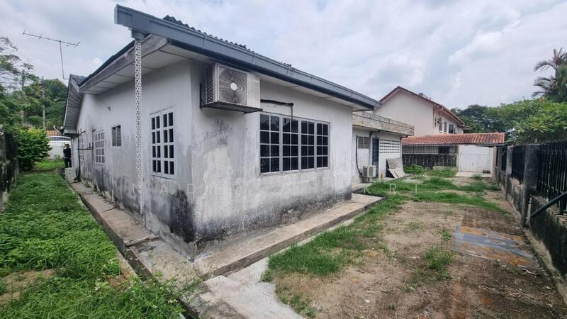 Rumah Banglo untuk Dijual di SS1 (Petaling Jaya) - Nadia Shukri - Exterior - PropertyGuru.com.my