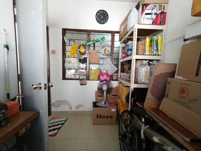 2-storey Terraced House for Sale in Ampang Jaya (Ampang) - Cindy Yeong - Corridor - PropertyGuru.com.my