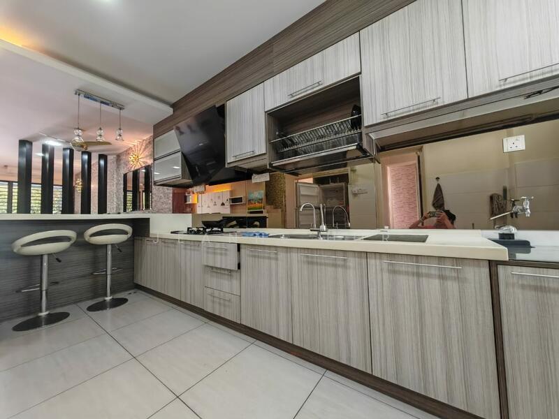 Rumah Bandar untuk Dijual di 16 Sierra (Puchong) - Jeanne Hor - Kitchen - PropertyGuru.com.my