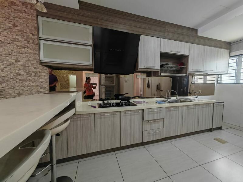 Rumah Bandar untuk Dijual di 16 Sierra (Puchong) - Jeanne Hor - Kitchen - PropertyGuru.com.my