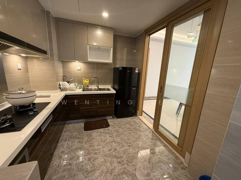 Service Residence for Sale at R&F Princess Cove Phase 1 - Wenting Lee - Kitchen - PropertyGuru.com.my