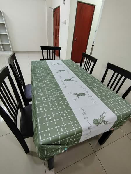 Kondominium untuk Disewa di Rayaria - Datuk Lee Heng - Dining Room - PropertyGuru.com.my