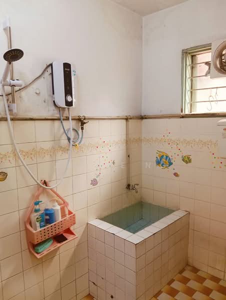 2-storey Terraced House for Sale in Taman Bukit Mewah (Kajang) - Jackie Ng - Bathroom - PropertyGuru.com.my