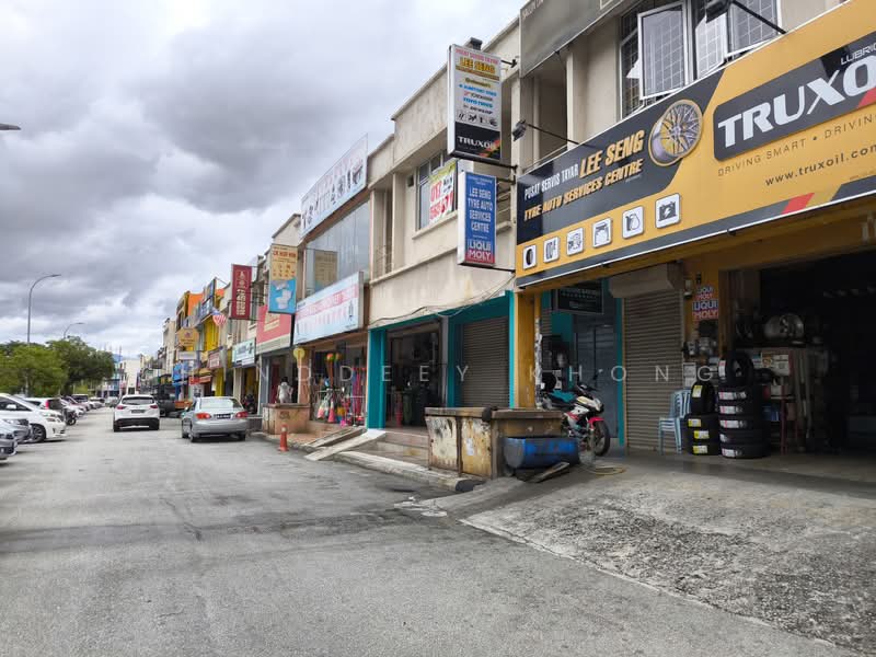 Shop for Sale in Taman Mawar (Ampang) - Chinddeey Khong - Exterior - PropertyGuru.com.my