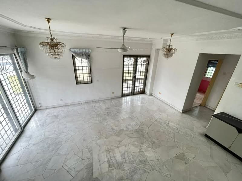 2-storey Terraced House for Sale in Ampang Jaya (Ampang) - Faiza Aziz - Living Room - PropertyGuru.com.my