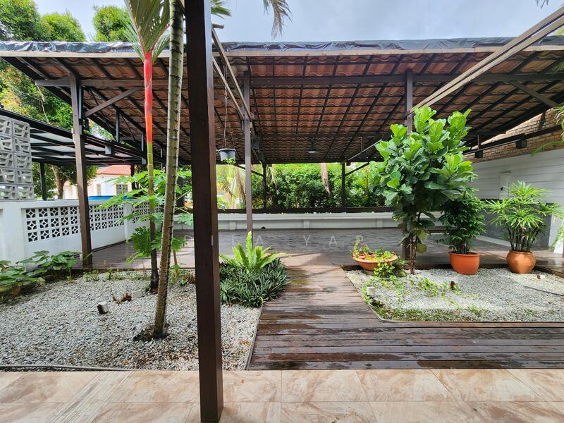 Patio with Jacuzzi