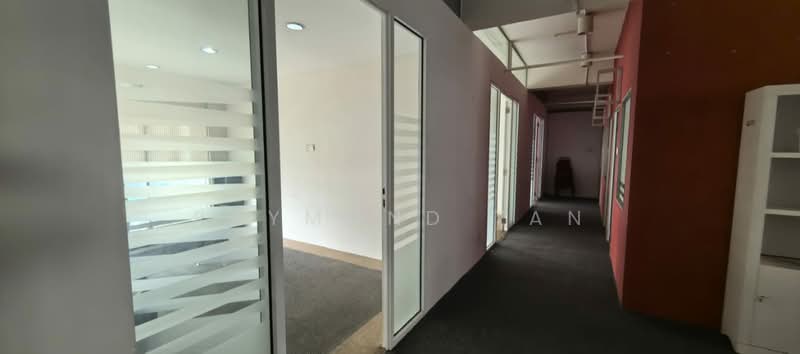 Pejabat untuk Disewa di Damansara Perdana (Selangor) - Raymond Tan - Corridor - PropertyGuru.com.my