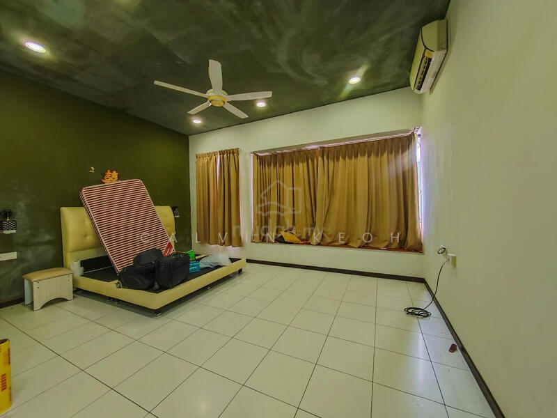 Rumah Teres 2-Tingkat untuk Dijual di Teluk Kumbar (Penang) - Calvin Keoh - Bedroom - PropertyGuru.com.my