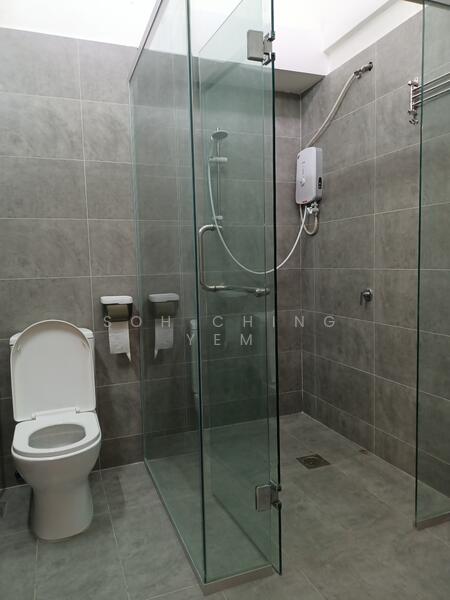 2-storey Terraced House for Sale in Dengkil (Selangor) - Soh Ching Yem - Bathroom - PropertyGuru.com.my
