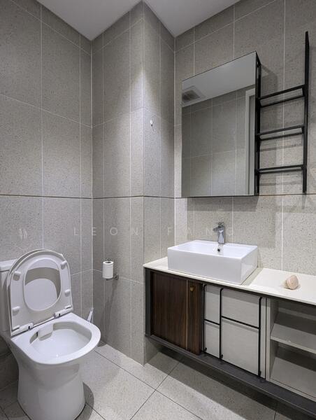 Service Residence for Rent at Millerz Square Serviced Residence - Leon Fang - Bathroom - PropertyGuru.com.my