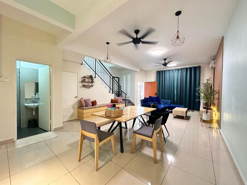 2-storey Terraced House for Sale in Taman Mutiara Rini (Skudai) - Elena Lye - Living Room - PropertyGuru.com.my