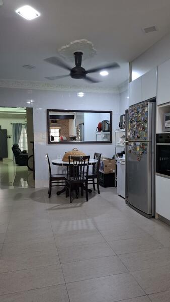 Bukit Jelutong untuk Untuk Dijual - RM 880,000, Mac 2026 - Kitchen - PropertyGuru.com.my