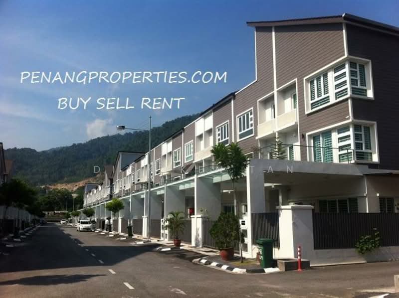 3-storey Terraced House for Sale in Tanjung Bungah (Penang) - Dick Ken Tan - Exterior - PropertyGuru.com.my