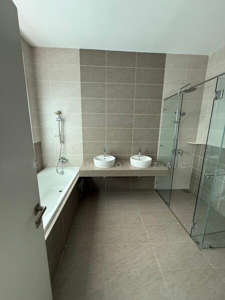 For Rent - Clover @ Garden Residence