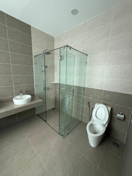 For Rent - Clover @ Garden Residence